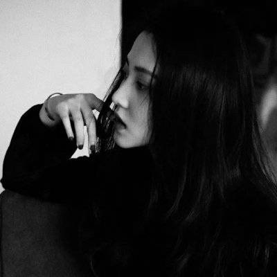 御姐黑白霸气头像(精选24张)