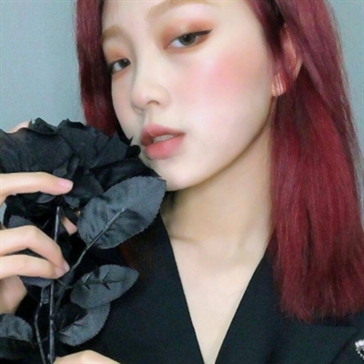 染头发的女生头像(精选30张)