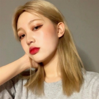 染头发的女生头像(精选30张)