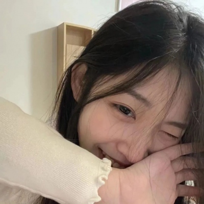 qq女头真人小清新真人高清图片(28张)