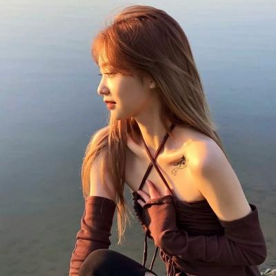 qq女头真人小清新真人高清图片(28张)