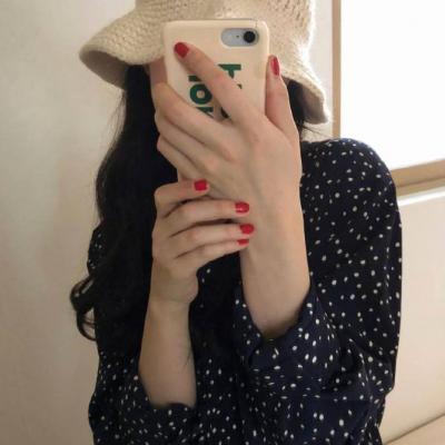 超好看女生自拍头像(精选28张)