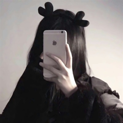 超好看女生自拍头像(精选28张)