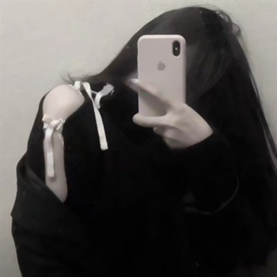 超好看女生自拍头像(精选28张)