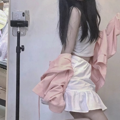 好看的酷女孩头像(精选26张)