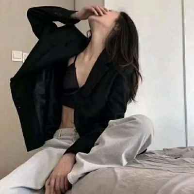 网红绿茶女头像(精选22张)