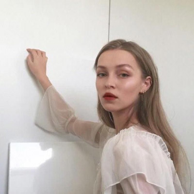 微信头像欧美女生霸气高冷头像(24张)