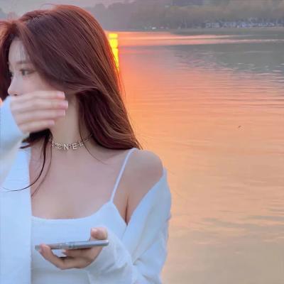 小众优质真人女头像(22张)