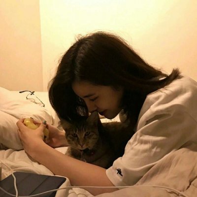 吸引人的女性头像(精选24张)