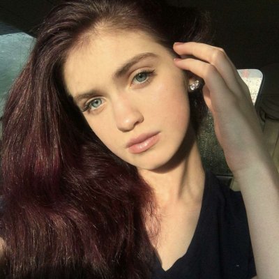 高清外国女生头像(精选24张)