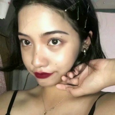 高清潮流范儿的图片女生头像大全(精选24张)