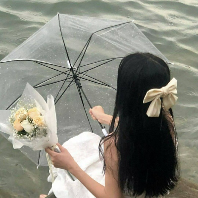 女生手拿花侧面头像(精选32张)