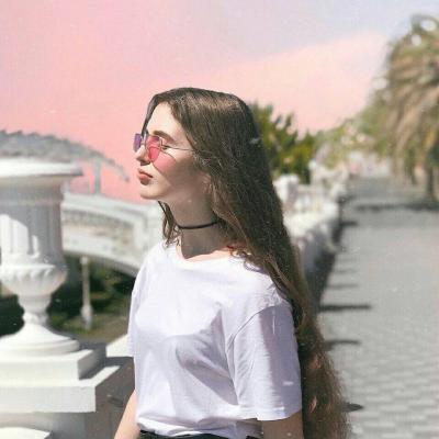 欧美女王范高冷头像(精选22张)