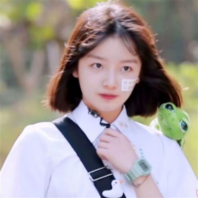 2023年高端有品位的微信头像(精选22张)