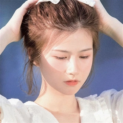 2023年高端有品位的微信头像(精选22张)