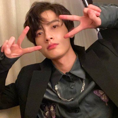 2023最火的图片头像男(精选24张)