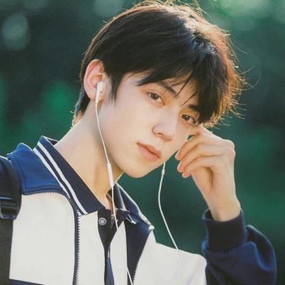 2023年网红头像男(26张)