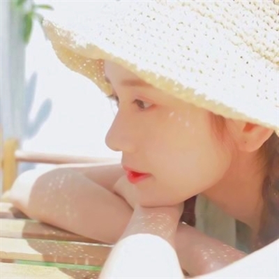 好看女生真人头像清晰学生(18张)