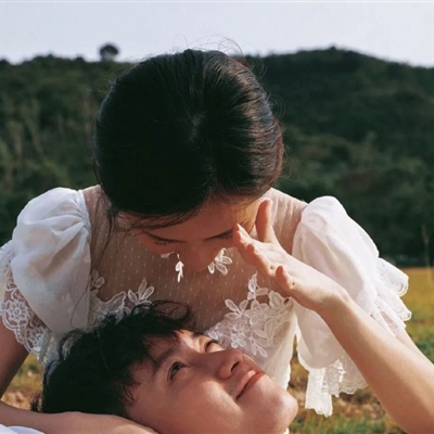 情侣头像一男一女真人分开(精选18张)