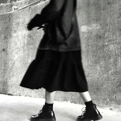 黑白御姐范的头像高清(精选22张)