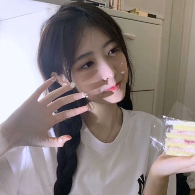 真人女生专用头像高清(精选28张)