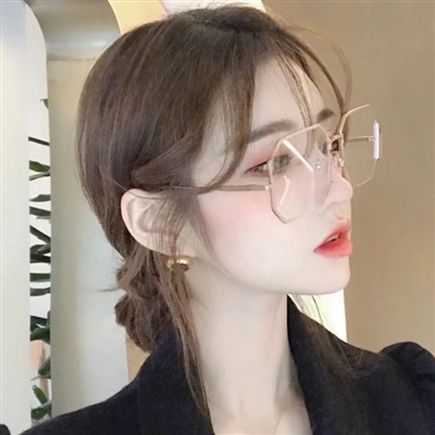 真人女生头像清新自然(24张)