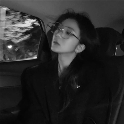 真人女生头像清新自然(24张)