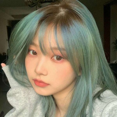 超级好看的真人版女生头像(精选18张)