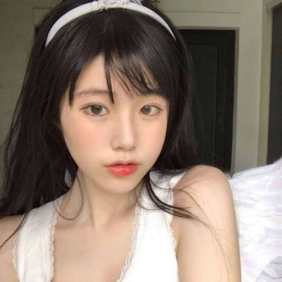 超级好看的真人版女生头像(精选18张)
