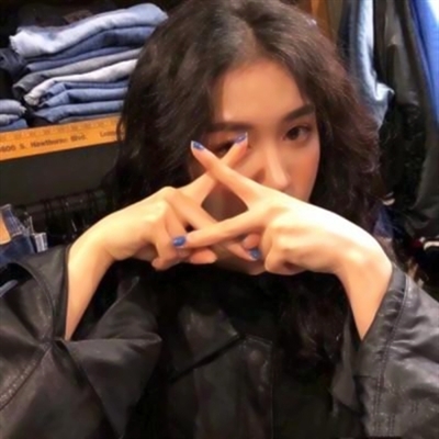 超级好看的真人版女生头像(精选18张)