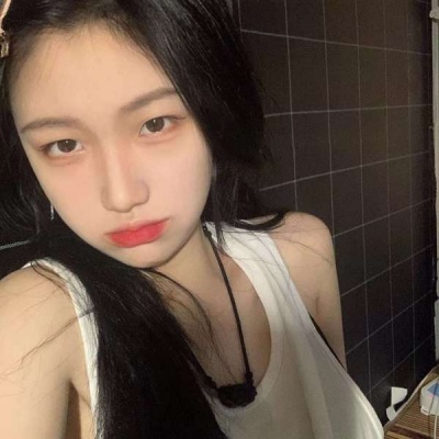 超级好看的真人版女生头像(精选18张)