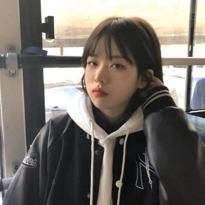 女生真人头像小红书(24张)