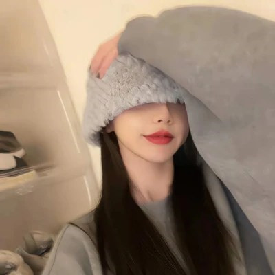 2023新款好看的头像真人(34张)