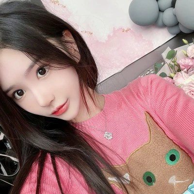 2023新款好看的头像真人(34张)