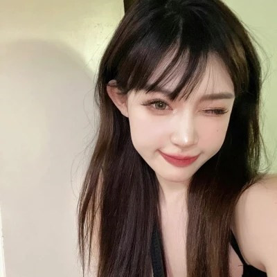 2023新款好看的头像真人(34张)