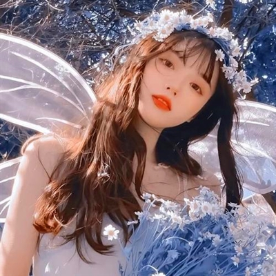 抖音适合做头像的图片女(精选31张)