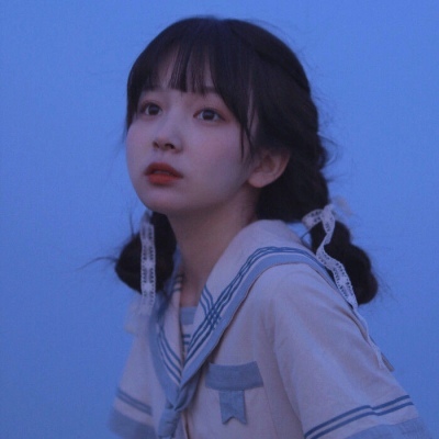 2023最潮女头像学生(精选36张)