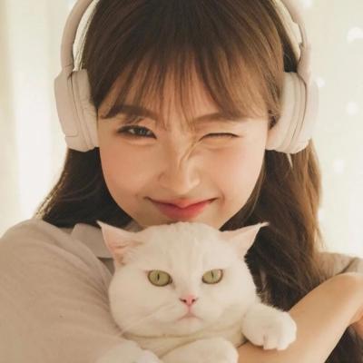 吸引男生的女生头像图片真人(28张)