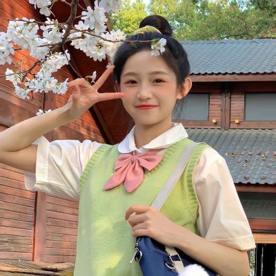 吸引男生的女生头像图片真人(28张)