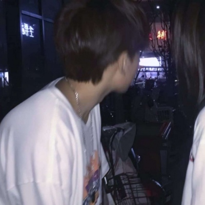 抖音网红动漫情侣头像(精选22张)