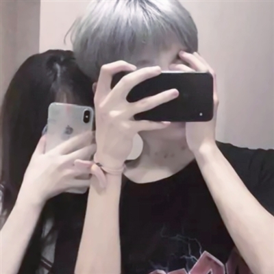 最好看真人情侣头像(精选20张)