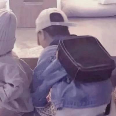 微信情侣头像可爱小孩一对(精选24张)