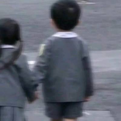 微信情侣头像可爱小孩一对(精选24张)