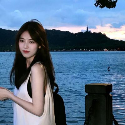 适合当头像的女生头像(32张)