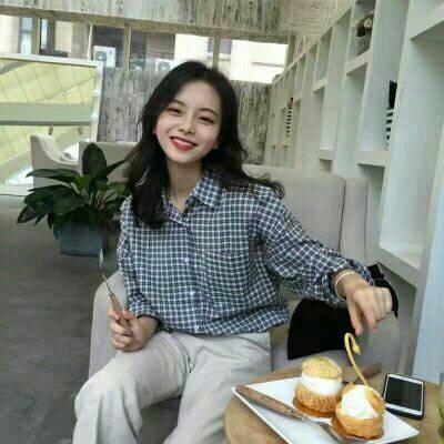 意境女生头像高清图片(18张)