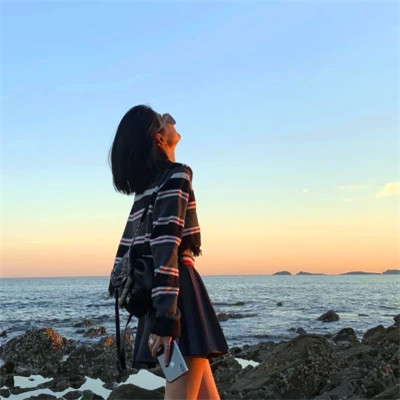 高端大气女性头像(30张)