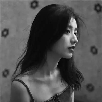 女生伤感心碎的头像(24张)