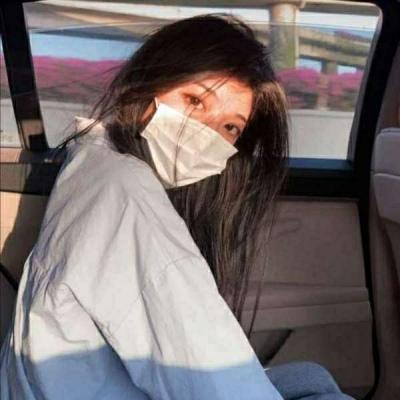 高清好看的QQ头像女生清纯甜美图片(18张)