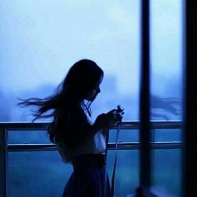 超仙气的意境蓝色系女头像(精选24张)