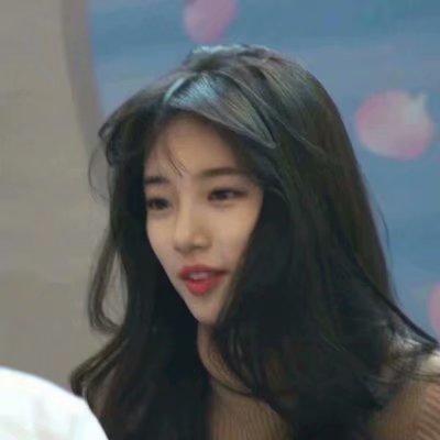 超仙气的意境蓝色系女头像(精选24张)